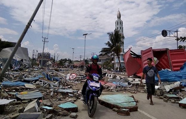 At least 30 dead, 12 wounded as major quake-tsunami hits Indonesian island