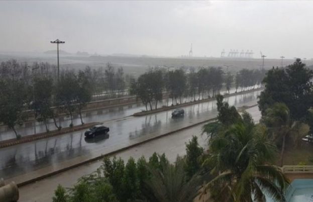 Met Office predicts light rain in Karachi