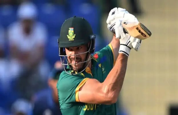 South Africa opt to bat first against Bangladesh 