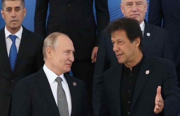 pm imran khan and russain president 