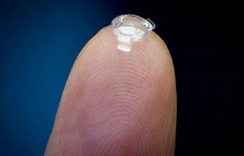 Meet the Bionic Lens This 8Minute Surgery Will Give You Superhuman