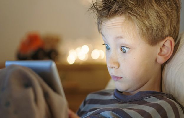 Effects of too much screen time for kids