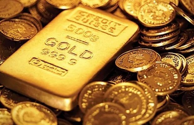 Gold price rises to Rs104,400 per tola in Pakistan