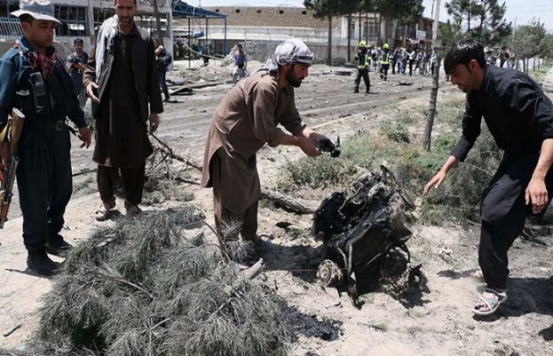 Four Afghans killed, four US troops wounded in Kabul suicide blast