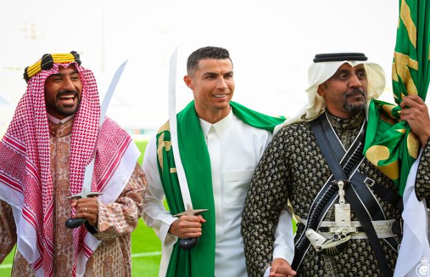Ronaldo celebrates Saudi Arabia's Foundation Day with sword dance