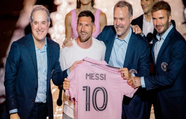 Lionel Messi officially unveiled as Inter Miami player