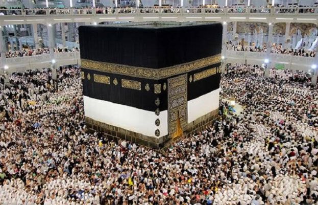 Sun aligns with Holy Kaaba in Makkah