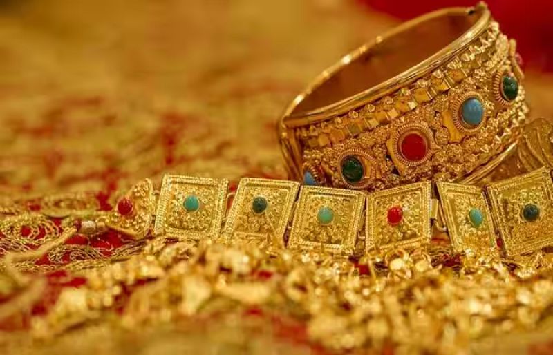Gold prices record massive increase in Pakistan – SUCH TV