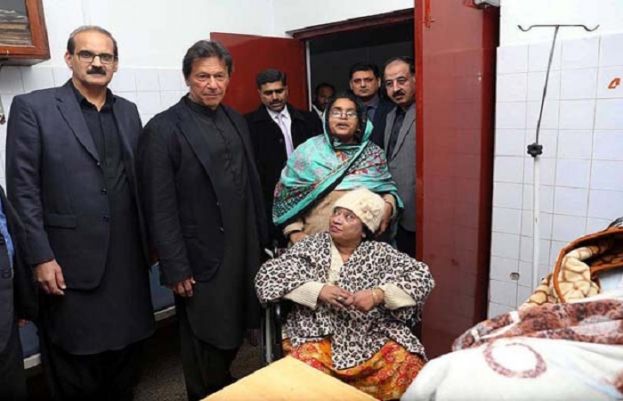 PM Imran makes a surprise visit to Polyclinic Hospital of Federal Capital