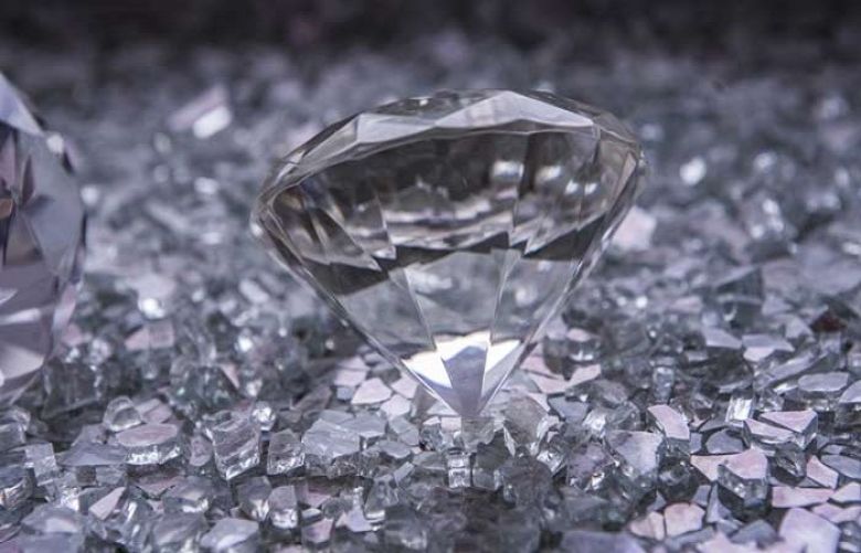 Scientists grow diamonds in just 15 minutes with new &#039;gem-changing&#039; method