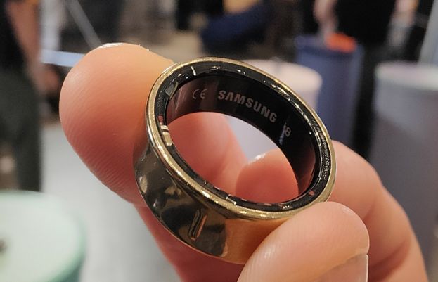 Samsung becomes first tech giant to launch a smart ring