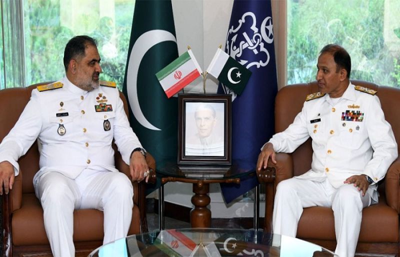 پاکستان اور ایران نے دونوں ممالک کے درمیان فوجی تعلقات کو مزید بہتر بنانے کا عہد کیا