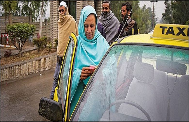 Pakistans First Female Taxi Driver Zahida Kazmi Fraught With Medical Worries Such Tv