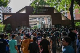 Student protests over Bangladesh job quota leave at least 100 injured