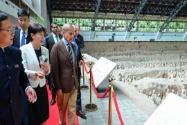 PM Shehbaz visits Terracotta Warriors Museum in Xi'an, China