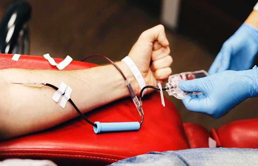 سعودی عرب کے فرمانروا شاہ سلمان بن عبدالعزیز نے 10 بار خون کا عطیہ دینے والے افراد کو خوشخبری سنادی۔