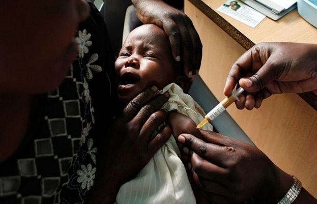 ملیریا سے بچاؤ کی دنیا کی پہلی ویکسین کی آزمائش