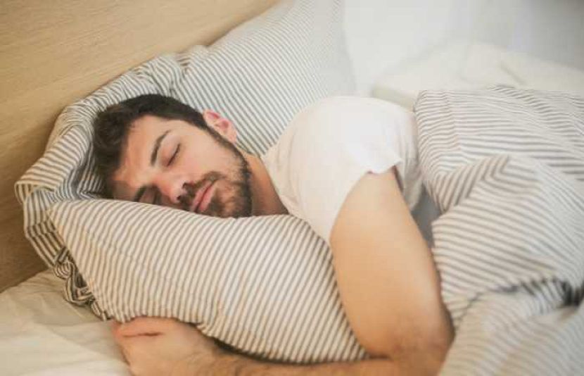 کونسی آوازیں یادداشت بہتر اور اچھی نیند آنے میں مددگار ہیں؟